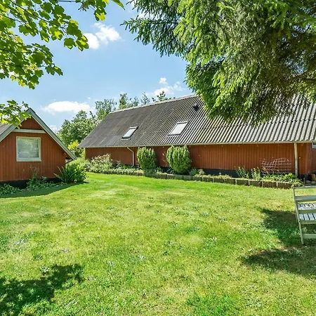 2 Bedroom Gorgeous In Nyaraló