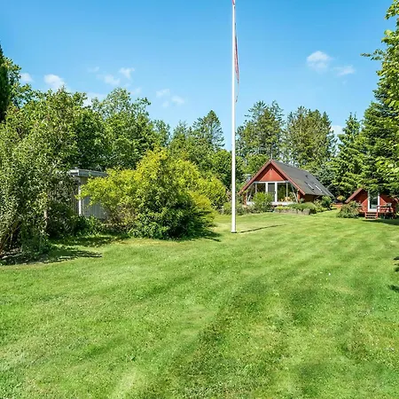 2 Bedroom Gorgeous In * Glesborg