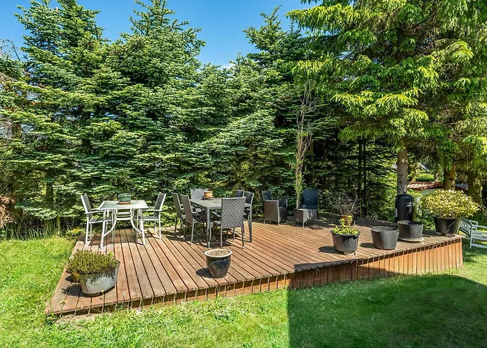 2 Bedroom Gorgeous In *