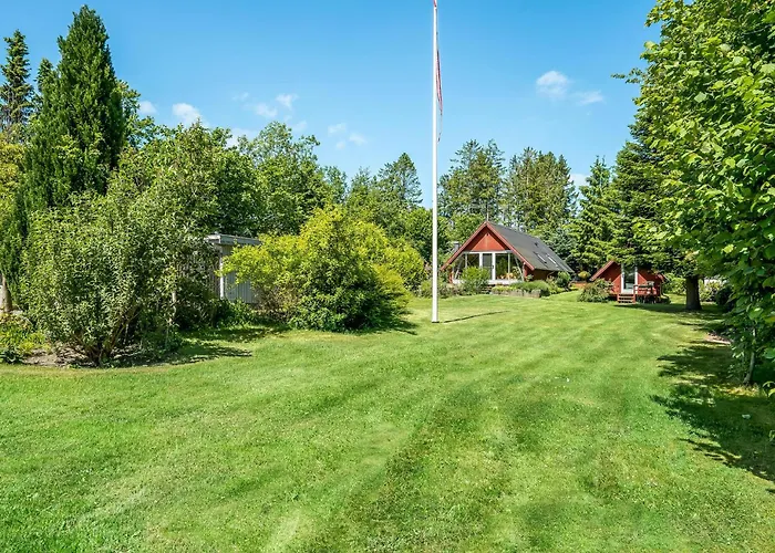 2 Bedroom Gorgeous In * Glesborg
